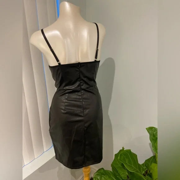 ✨SOLD✨Sexy LBD - Picture 6 of 6